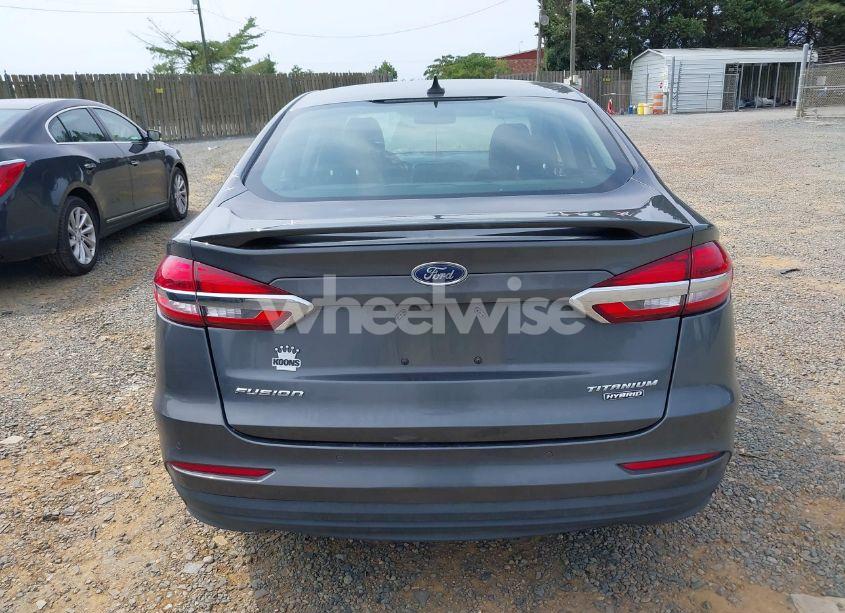 Photo 17 of 2020 Ford Fusion HYBRID TITANIUM (VIN 3FA6P0RU0LR141494)