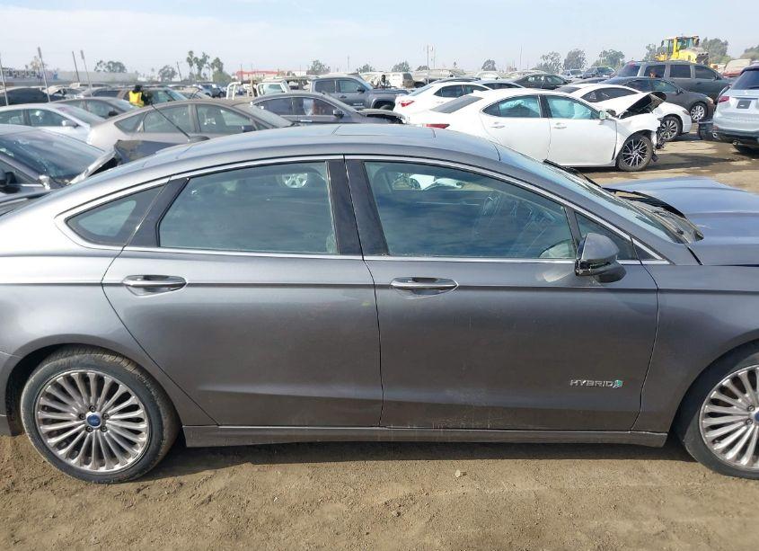 Photo 13 of 2014 Ford Fusion HYBRID TITANIUM (VIN 3FA6P0RU1ER220028)