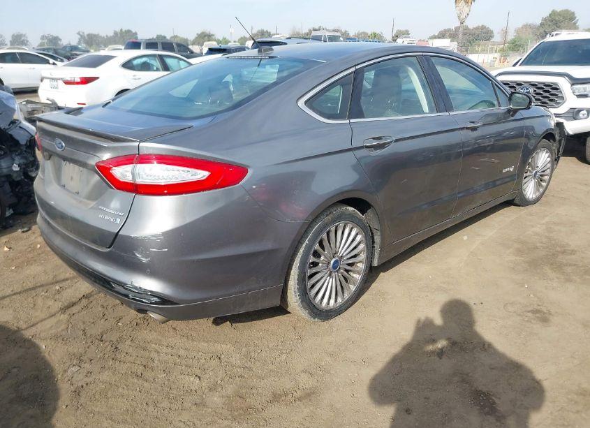 Photo 4 of 2014 Ford Fusion HYBRID TITANIUM (VIN 3FA6P0RU1ER220028)
