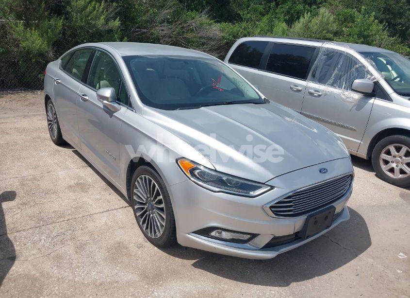 2017 Ford Fusion HYBRID TITANIUM (VIN 3FA6P0RU1HR317556) main photo