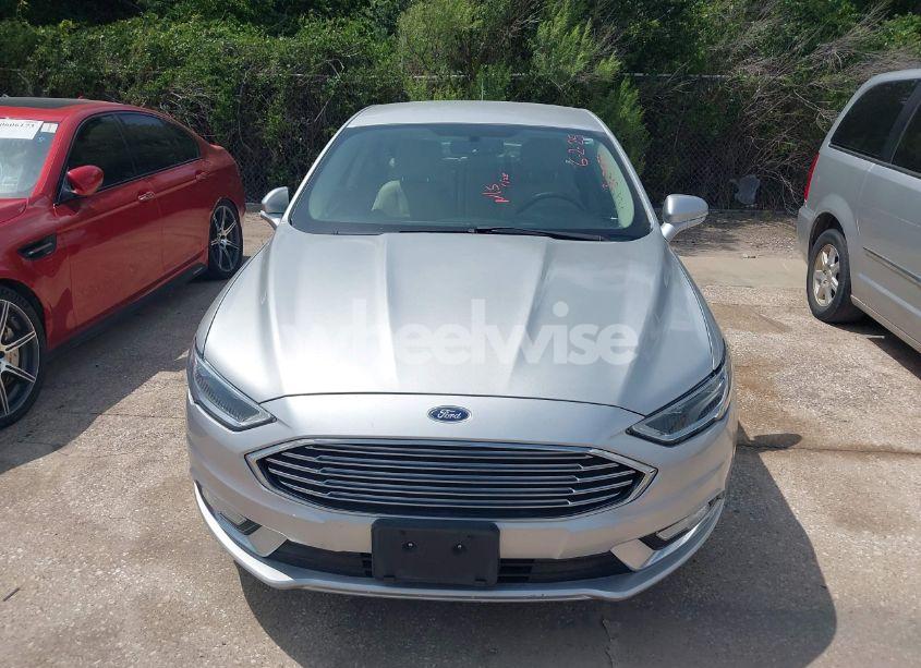 Photo 12 of 2017 Ford Fusion HYBRID TITANIUM (VIN 3FA6P0RU1HR317556)