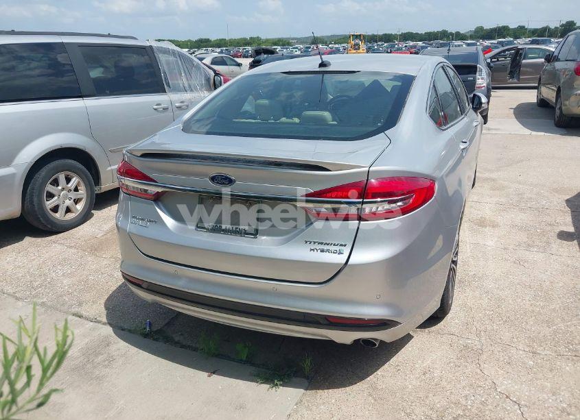 Photo 16 of 2017 Ford Fusion HYBRID TITANIUM (VIN 3FA6P0RU1HR317556)