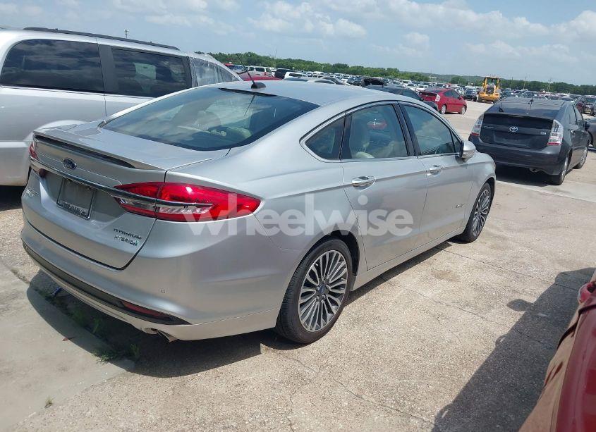 Photo 4 of 2017 Ford Fusion HYBRID TITANIUM (VIN 3FA6P0RU1HR317556)
