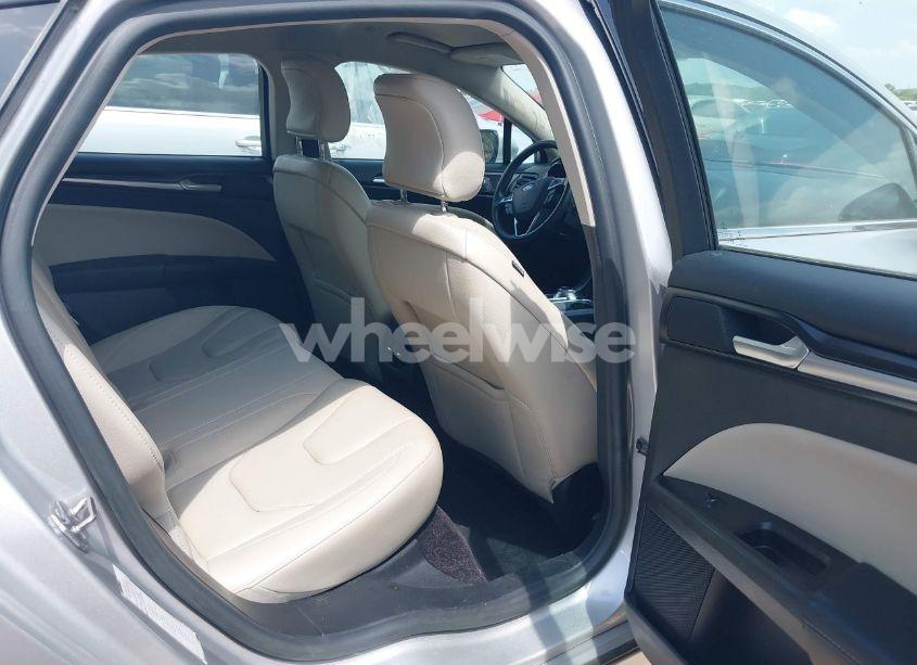 Photo 8 of 2017 Ford Fusion HYBRID TITANIUM (VIN 3FA6P0RU1HR317556)