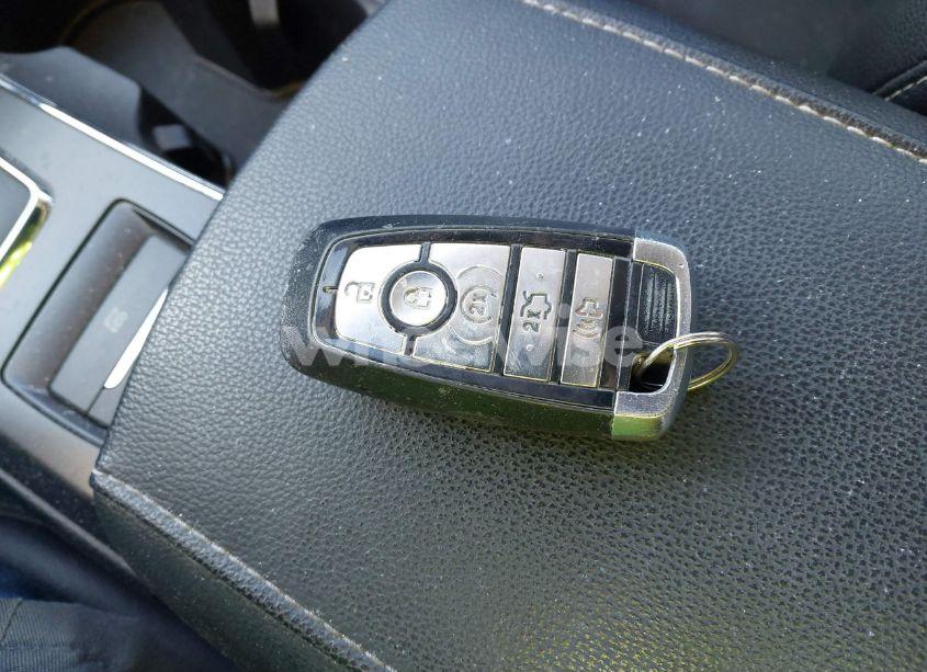 Photo 11 of 2018 Ford Fusion HYBRID TITANIUM (VIN 3FA6P0RU1JR101826)