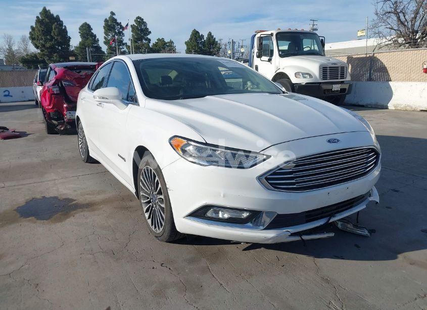 2018 Ford Fusion HYBRID TITANIUM (VIN 3FA6P0RU1JR116844) main photo