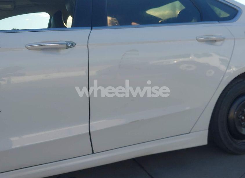 Photo 17 of 2018 Ford Fusion HYBRID TITANIUM (VIN 3FA6P0RU1JR116844)