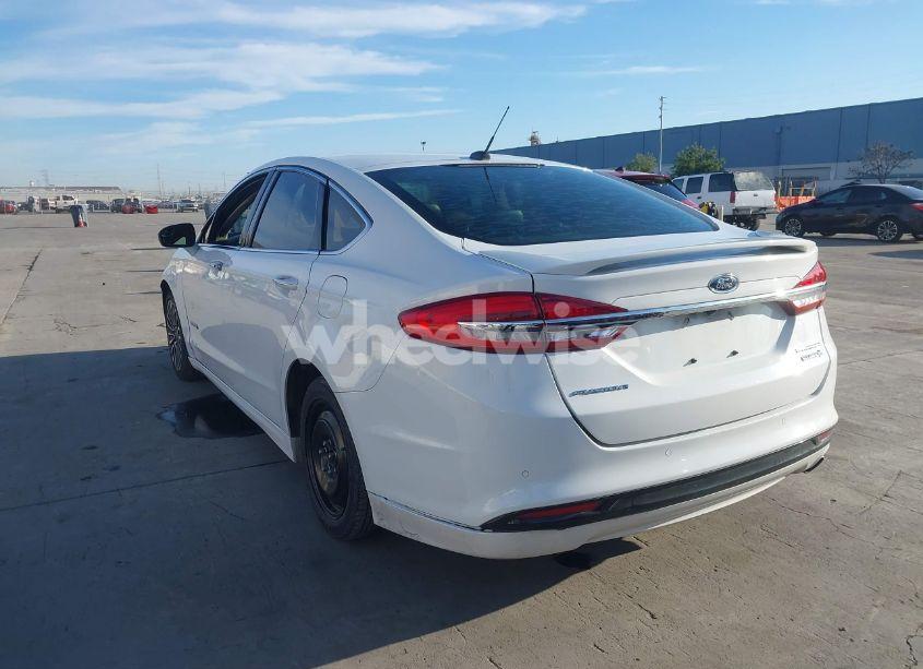 Photo 3 of 2018 Ford Fusion HYBRID TITANIUM (VIN 3FA6P0RU1JR116844)