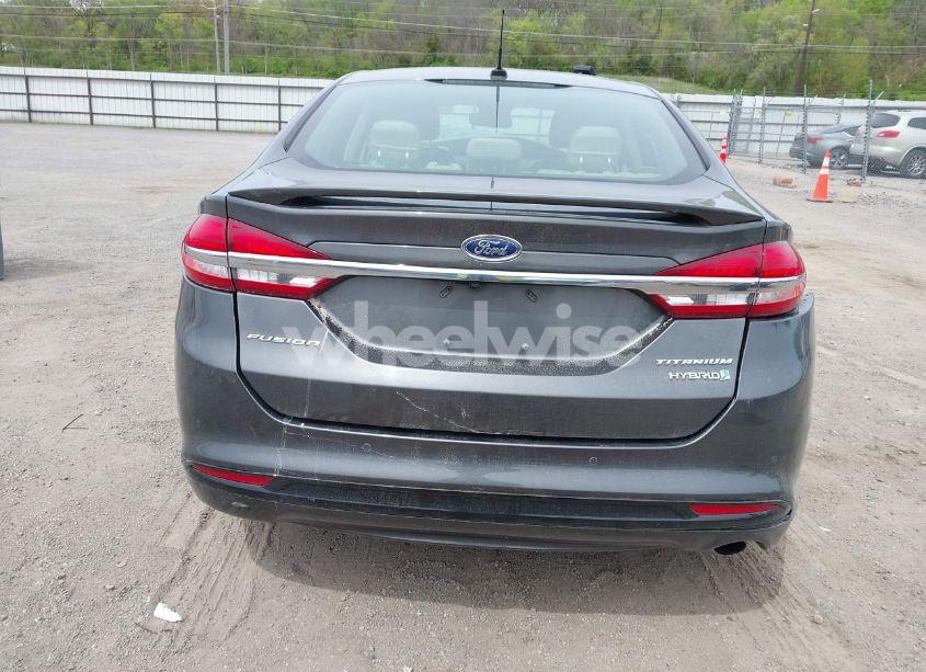 Photo 16 of 2018 Ford Fusion HYBRID TITANIUM (VIN 3FA6P0RU1JR120392)
