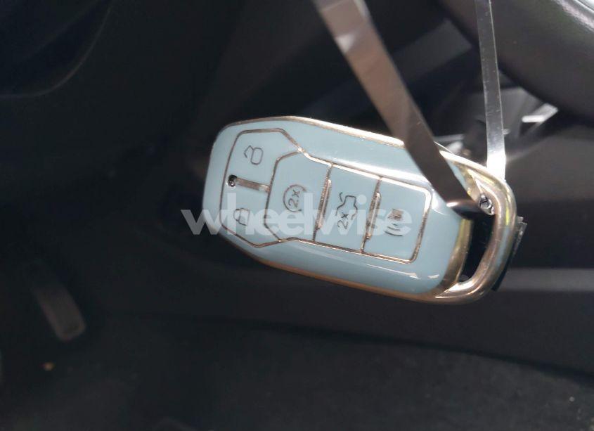 Photo 11 of 2013 Ford Fusion HYBRID TITANIUM (VIN 3FA6P0RU2DR281905)