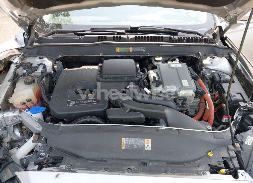 Photo 10 of 2014 Ford Fusion HYBRID TITANIUM (VIN 3FA6P0RU2ER211497)