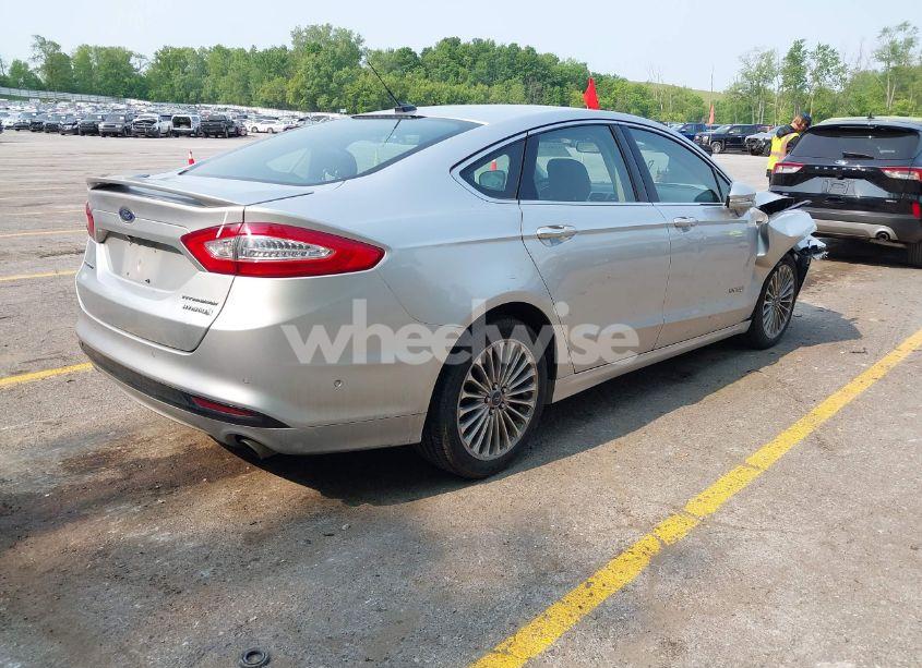 Photo 4 of 2014 Ford Fusion HYBRID TITANIUM (VIN 3FA6P0RU2ER211497)