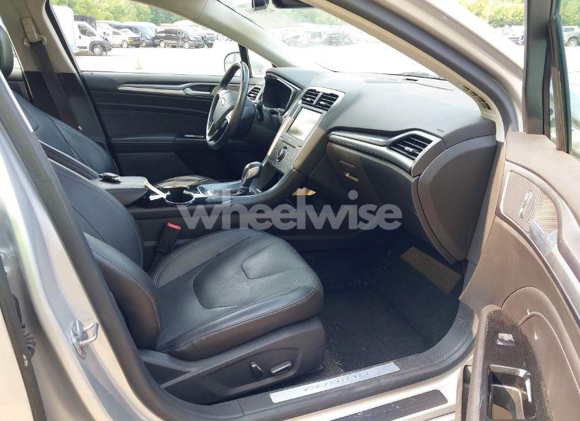 Photo 5 of 2014 Ford Fusion HYBRID TITANIUM (VIN 3FA6P0RU2ER211497)