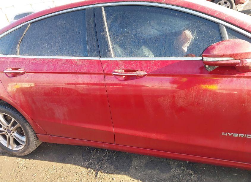 Photo 13 of 2015 Ford Fusion HYBRID TITANIUM (VIN 3FA6P0RU2FR199207)