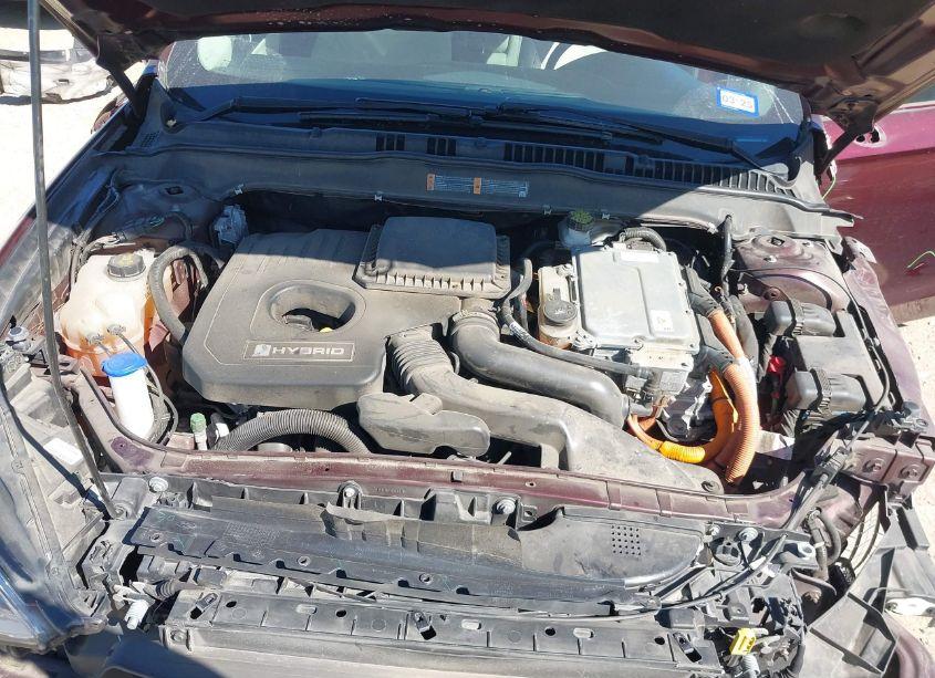 Photo 10 of 2017 Ford Fusion HYBRID TITANIUM (VIN 3FA6P0RU2HR359766)