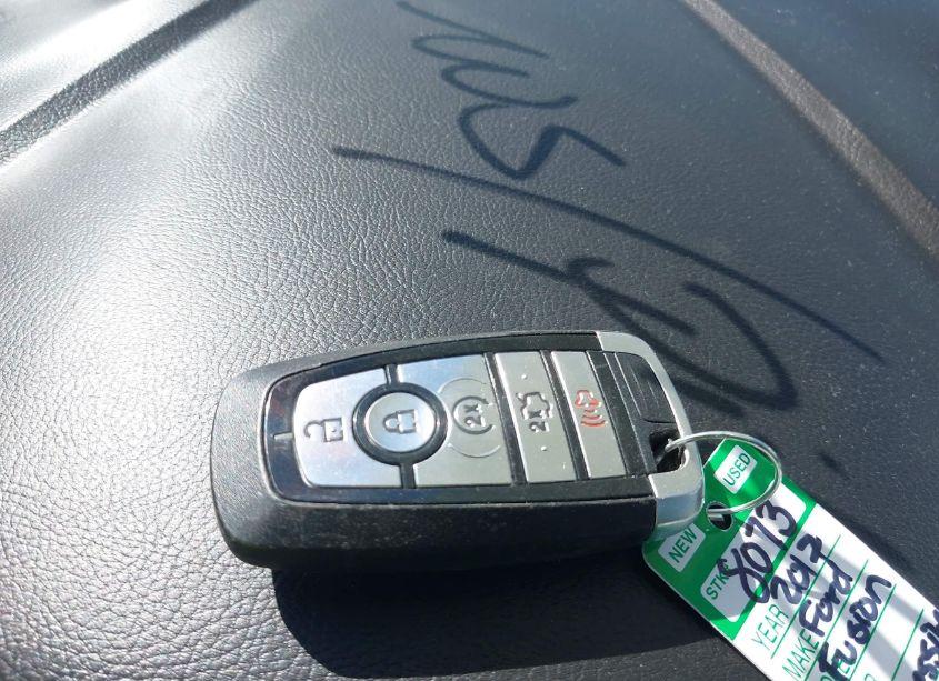 Photo 11 of 2017 Ford Fusion HYBRID TITANIUM (VIN 3FA6P0RU2HR359766)