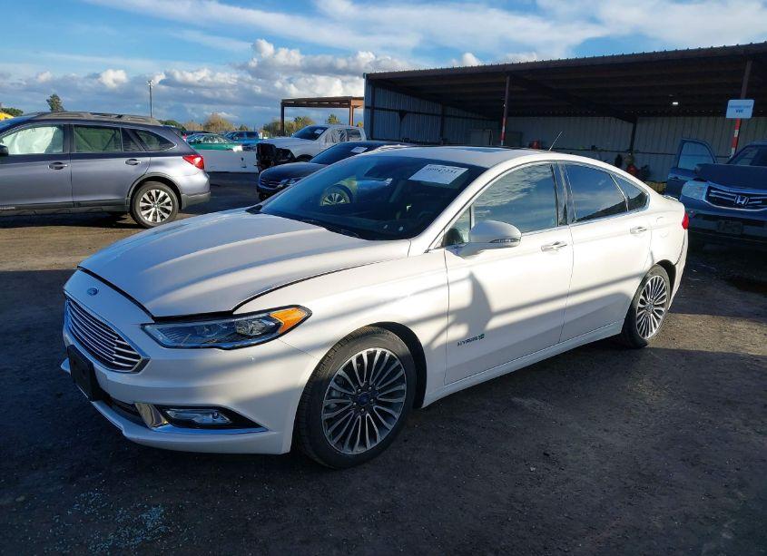 Photo 2 of 2018 Ford Fusion HYBRID TITANIUM (VIN 3FA6P0RU2JR253548)