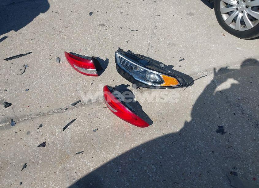 Photo 12 of 2019 Ford Fusion HYBRID TITANIUM (VIN 3FA6P0RU2KR123786)