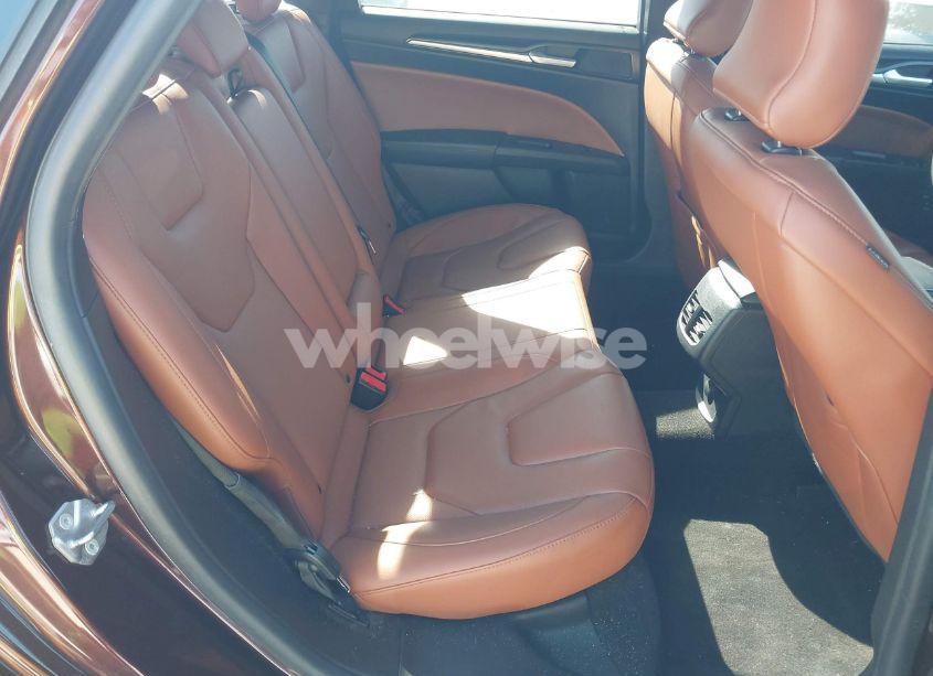 Photo 8 of 2019 Ford Fusion HYBRID TITANIUM (VIN 3FA6P0RU2KR123786)