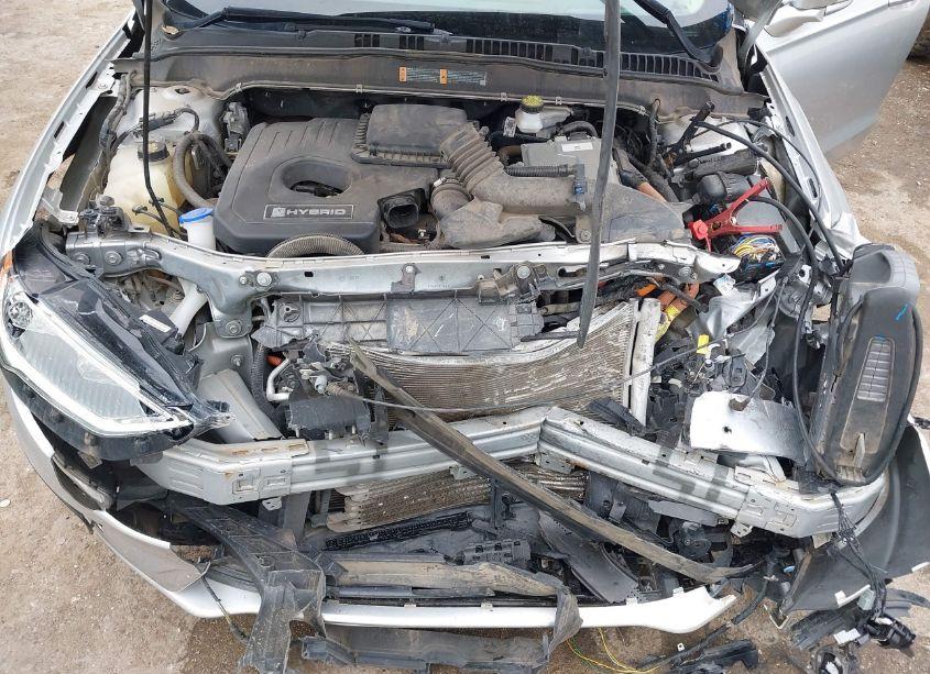 Photo 10 of 2019 Ford Fusion HYBRID TITANIUM (VIN 3FA6P0RU2KR181932)