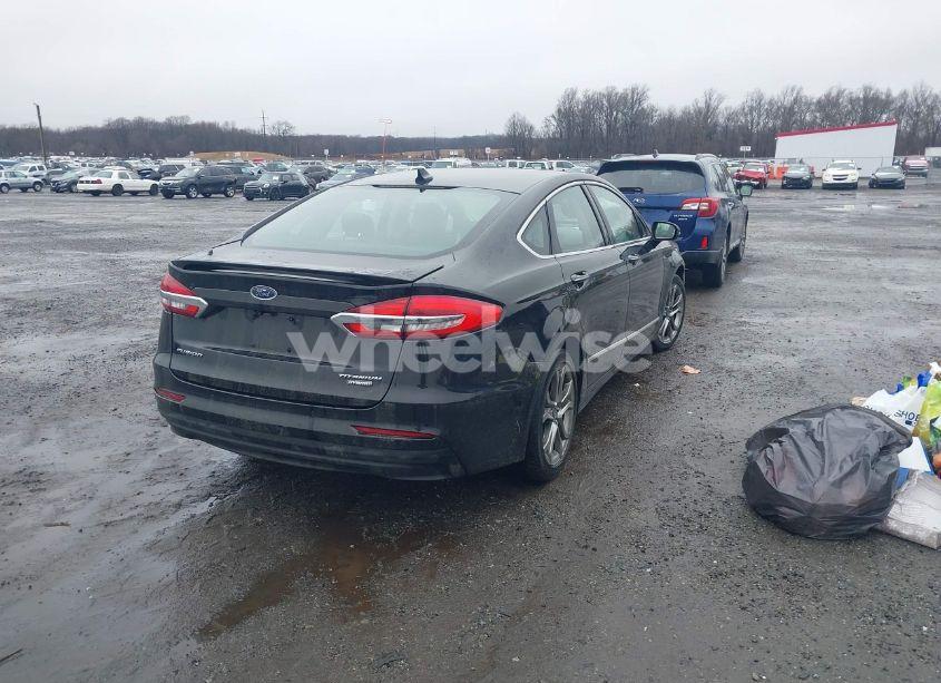 Photo 4 of 2020 Ford Fusion HYBRID TITANIUM (VIN 3FA6P0RU2LR139584)