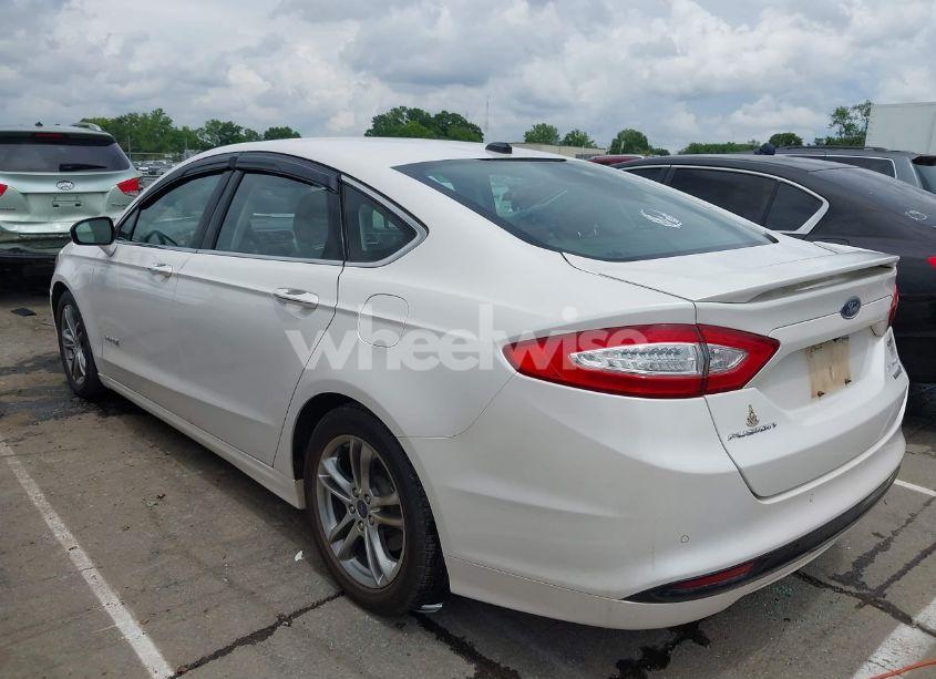 Photo 3 of 2016 Ford Fusion HYBRID TITANIUM (VIN 3FA6P0RU3GR190355)