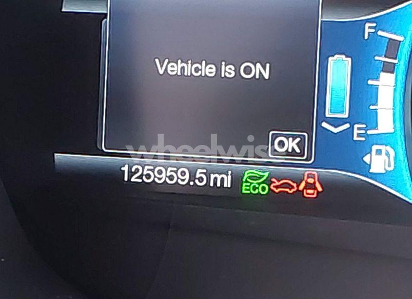 Photo 15 of 2016 Ford Fusion HYBRID TITANIUM (VIN 3FA6P0RU3GR355398)