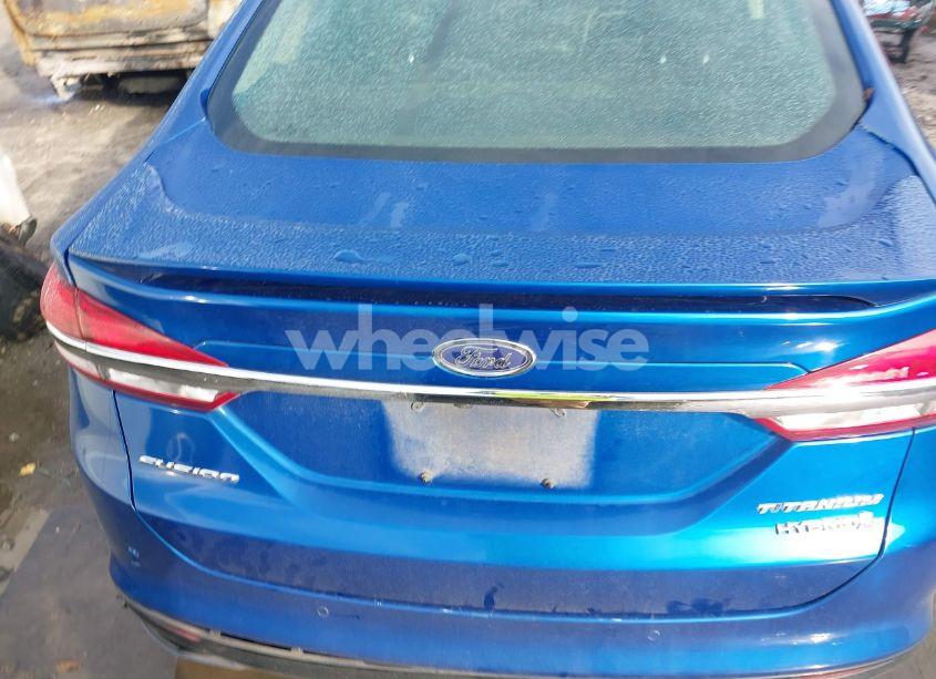 Photo 16 of 2017 Ford Fusion HYBRID TITANIUM (VIN 3FA6P0RU3HR182063)