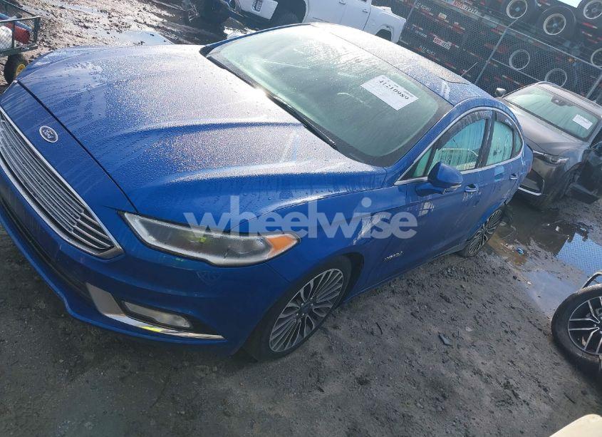 Photo 2 of 2017 Ford Fusion HYBRID TITANIUM (VIN 3FA6P0RU3HR182063)