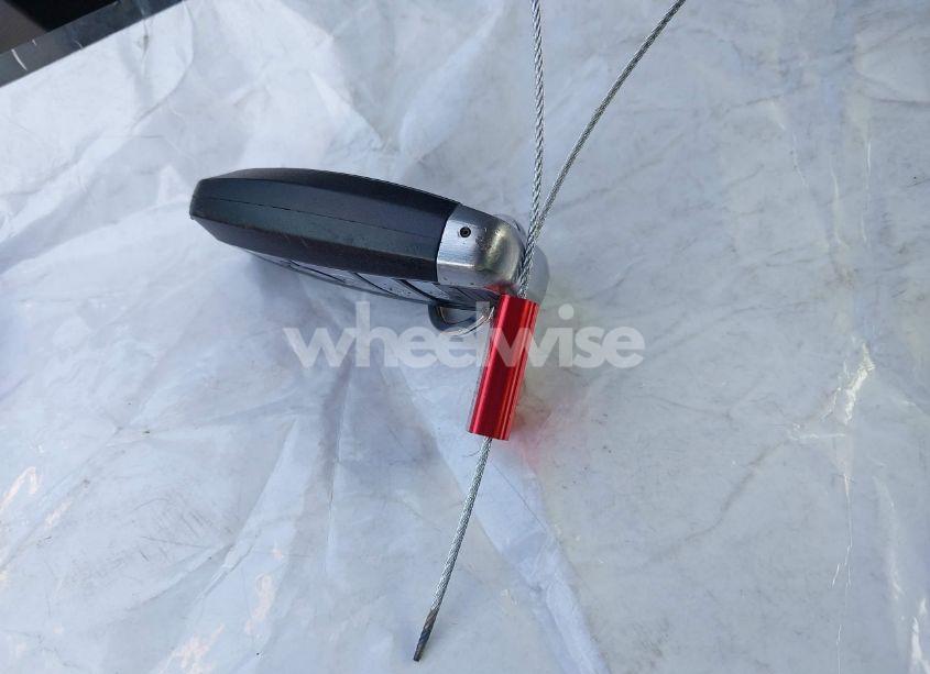 Photo 11 of 2017 Ford Fusion HYBRID TITANIUM (VIN 3FA6P0RU3HR323164)