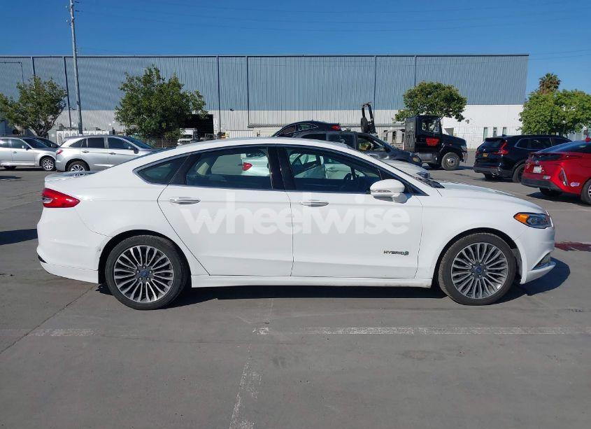 Photo 14 of 2017 Ford Fusion HYBRID TITANIUM (VIN 3FA6P0RU3HR323164)