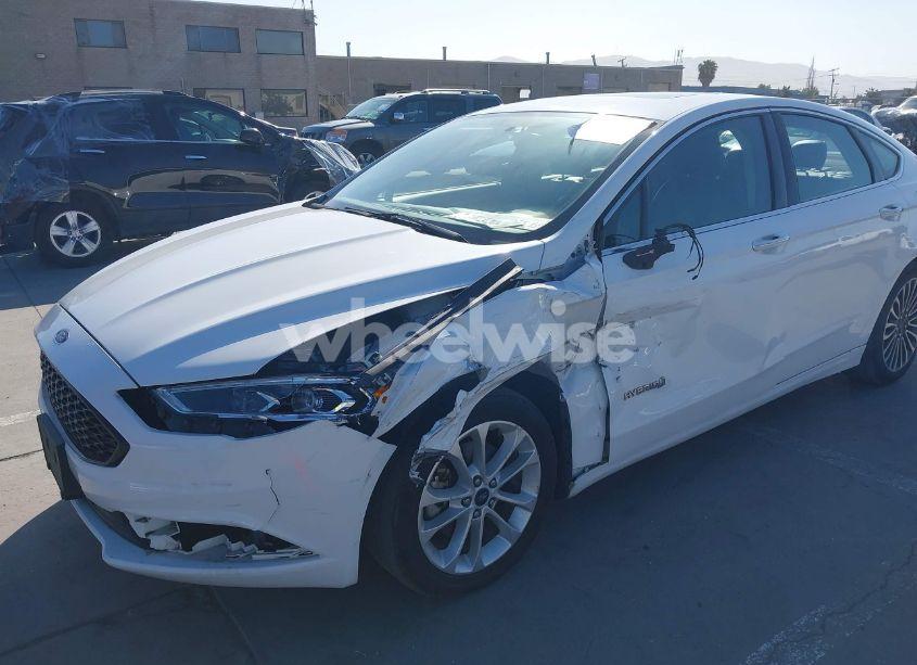 Photo 6 of 2017 Ford Fusion HYBRID TITANIUM (VIN 3FA6P0RU3HR323164)