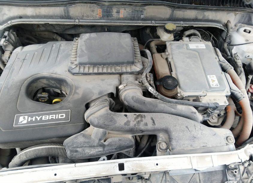 Photo 10 of 2017 Ford Fusion HYBRID TITANIUM (VIN 3FA6P0RU3HR359887)