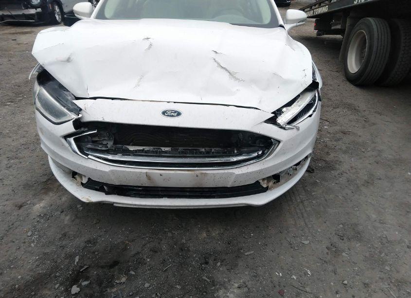 Photo 6 of 2017 Ford Fusion HYBRID TITANIUM (VIN 3FA6P0RU3HR359887)