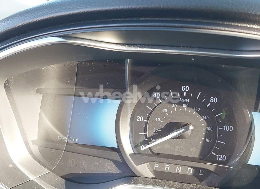 Photo 15 of 2018 Ford Fusion HYBRID TITANIUM (VIN 3FA6P0RU3JR207193)