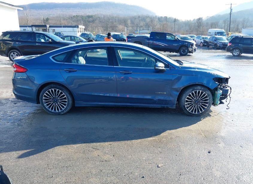 Photo 14 of 2018 Ford Fusion HYBRID TITANIUM (VIN 3FA6P0RU3JR241828)