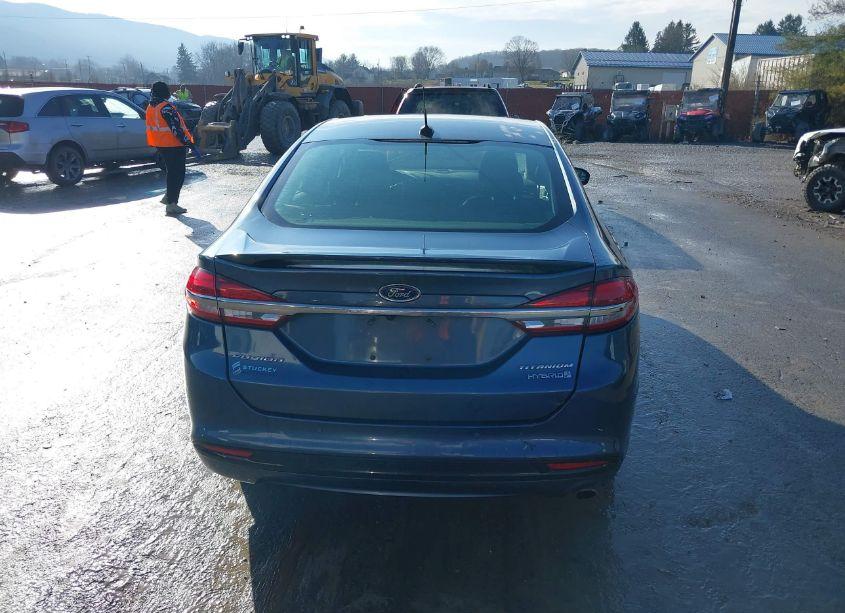 Photo 17 of 2018 Ford Fusion HYBRID TITANIUM (VIN 3FA6P0RU3JR241828)