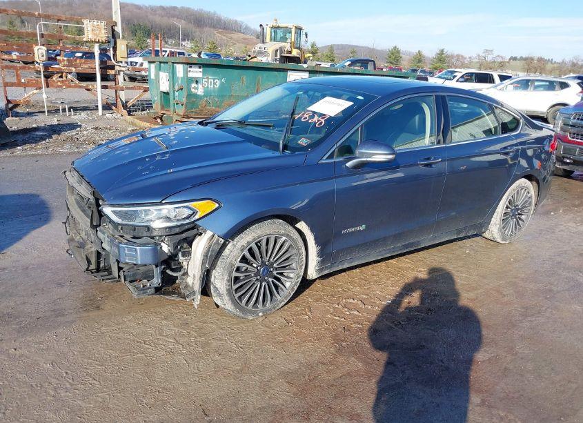 Photo 2 of 2018 Ford Fusion HYBRID TITANIUM (VIN 3FA6P0RU3JR241828)