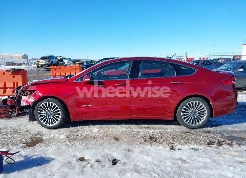 Photo 14 of 2018 Ford Fusion HYBRID TITANIUM (VIN 3FA6P0RU3JR250514)