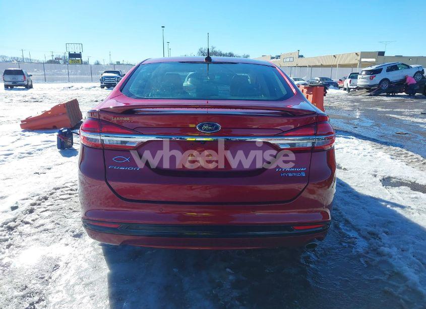 Photo 16 of 2018 Ford Fusion HYBRID TITANIUM (VIN 3FA6P0RU3JR250514)