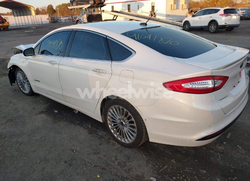 Photo 3 of 2014 Ford Fusion HYBRID TITANIUM (VIN 3FA6P0RU4ER350871)