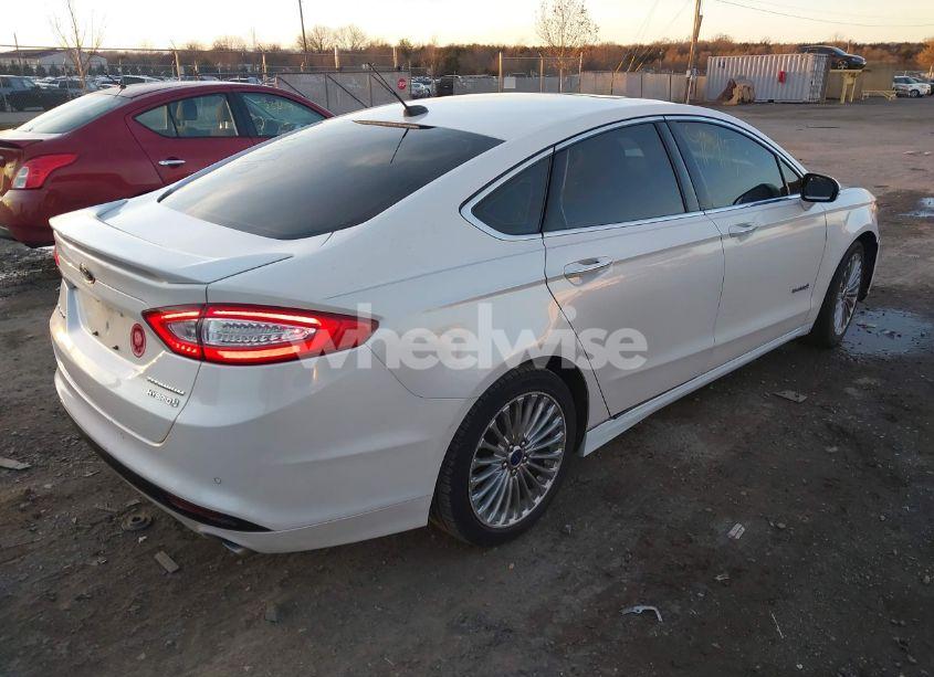 Photo 4 of 2014 Ford Fusion HYBRID TITANIUM (VIN 3FA6P0RU4ER350871)