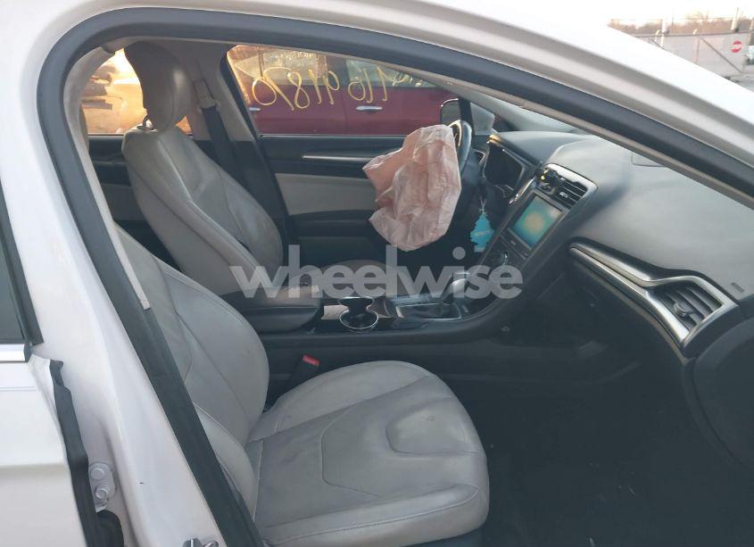 Photo 5 of 2014 Ford Fusion HYBRID TITANIUM (VIN 3FA6P0RU4ER350871)