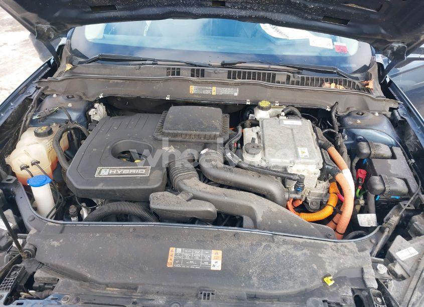 Photo 10 of 2019 Ford Fusion HYBRID TITANIUM (VIN 3FA6P0RU4KR111168)