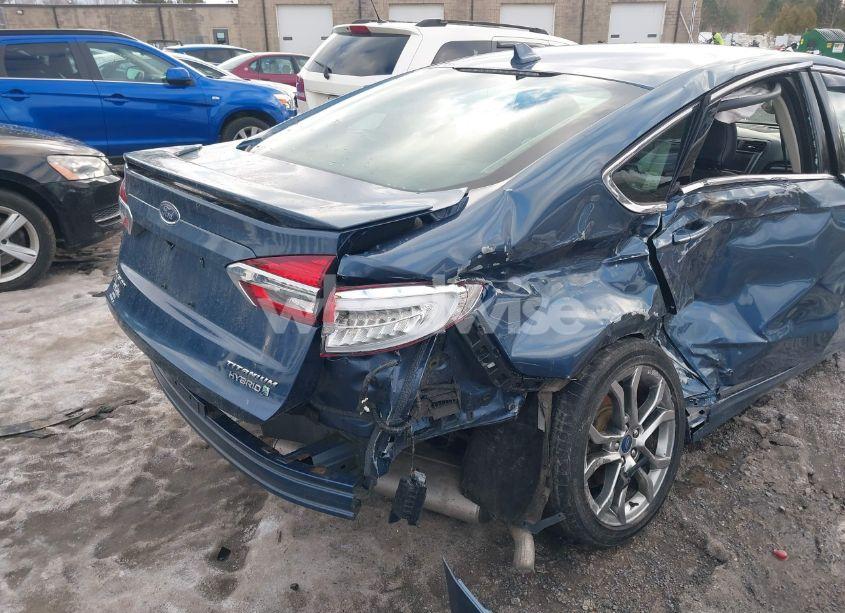 Photo 17 of 2019 Ford Fusion HYBRID TITANIUM (VIN 3FA6P0RU4KR111168)