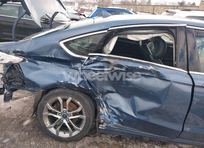 Photo 6 of 2019 Ford Fusion HYBRID TITANIUM (VIN 3FA6P0RU4KR111168)