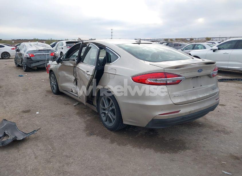 Photo 3 of 2019 Ford Fusion HYBRID TITANIUM (VIN 3FA6P0RU4KR144431)