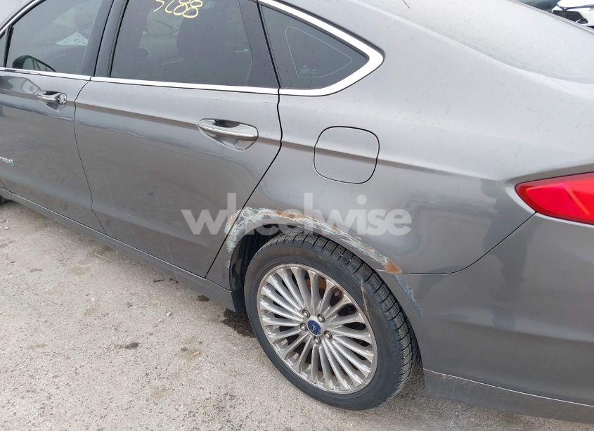 Photo 6 of 2013 Ford Fusion HYBRID TITANIUM (VIN 3FA6P0RU5DR289612)