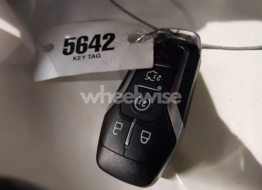 Photo 11 of 2013 Ford Fusion HYBRID TITANIUM (VIN 3FA6P0RU5DR294793)