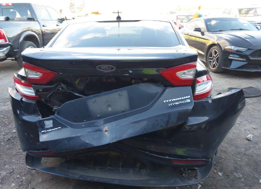 Photo 16 of 2015 Ford Fusion HYBRID TITANIUM (VIN 3FA6P0RU5FR193773)